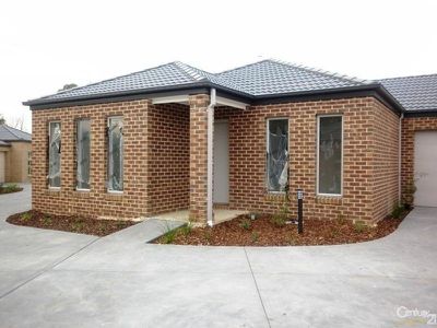 6 / 22 Immy Parade, Narre Warren