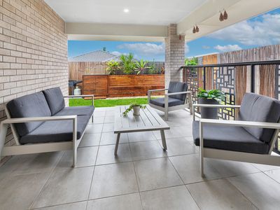 21 Woodrose Circuit, Pimpama