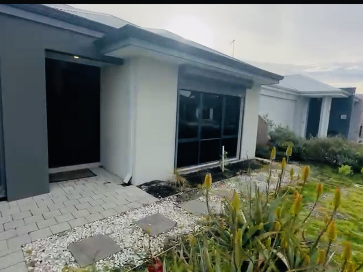 66 Lutea Loop, Hilbert