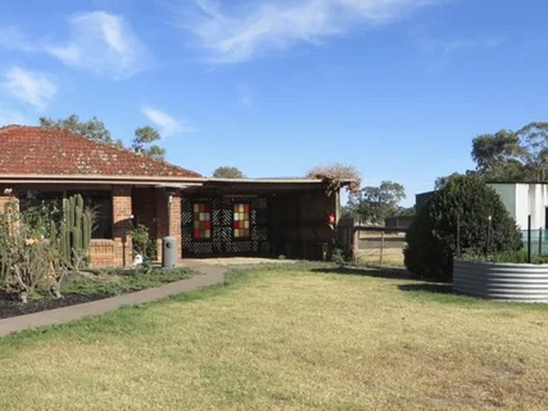 1505 Donnybrook Rd, Woodstock