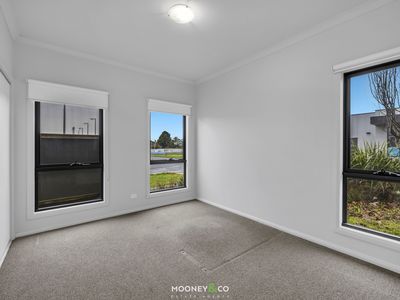 12 Saddleback Road, Botanic Ridge