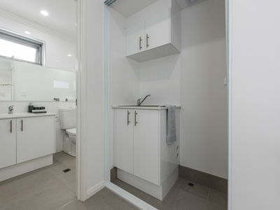 8/225 Loftus Street, Leederville