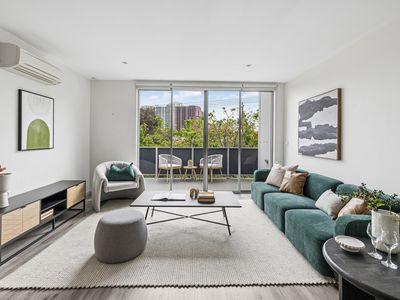 19 / 53 Whitehall Street, Footscray