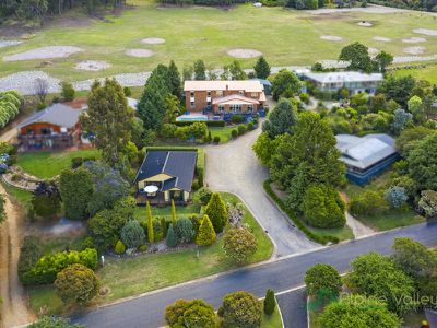 9 Allamar Court, Tawonga South