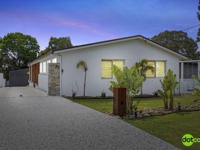 77 Buff Point Avenue, Buff Point