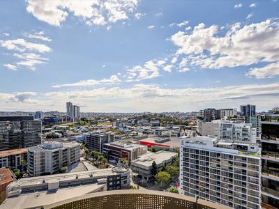 503 / 14 Ella Street, Newstead