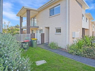 1 / 240 Newcastle Road, Jesmond