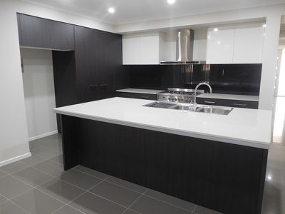5 Myer Way, Oran Park