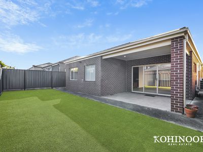 8 Banjolina Circuit, Craigieburn