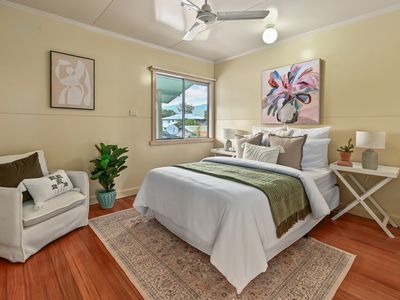 121 ENGLISH STREET, Manunda