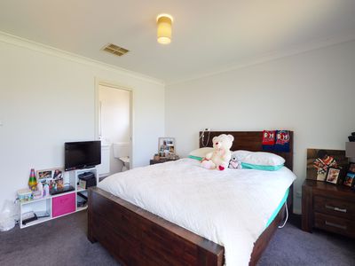 12 Arthur Summons Street, Dubbo