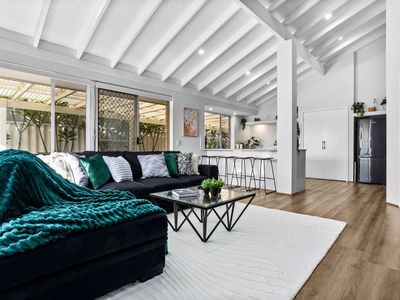 14 Cooper Ridge, Winthrop