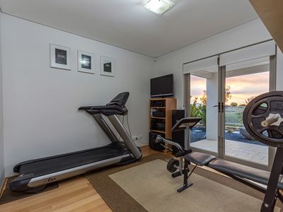 40 Seaside Avenue, Yanchep