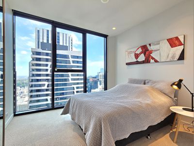 4904 / 442 Elizabeth Street, Melbourne