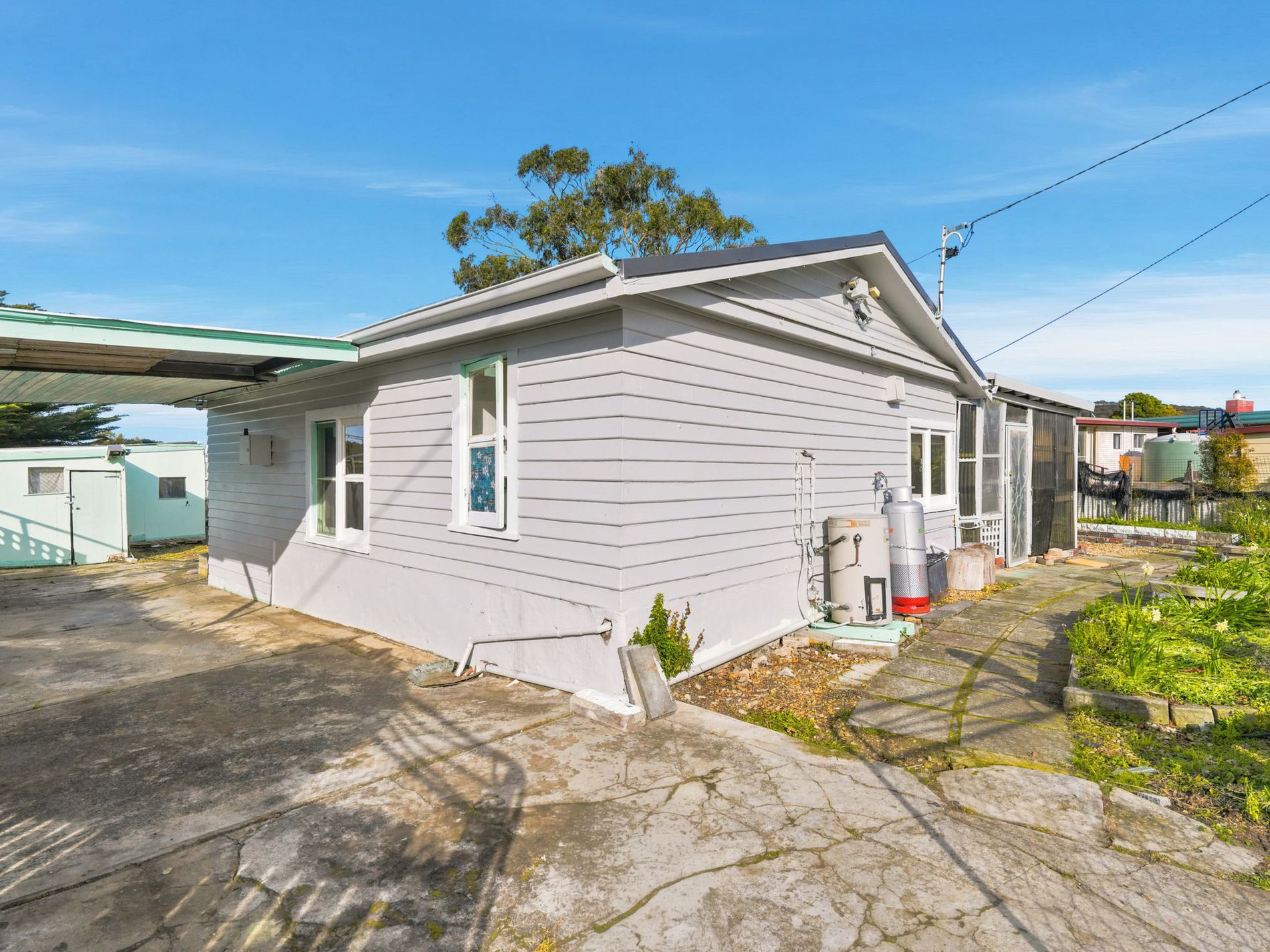 17 Erle Street, Carlton River