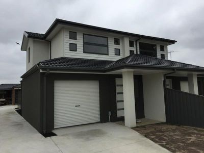 24 Romsey Avenue, Sunshine North