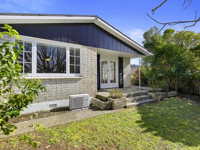 27 Sunbrae Drive, Silverstream