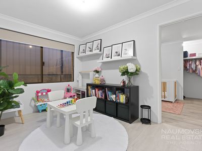 6 Ray Gardiner Vista, Tapping