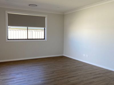 13B Turon Crescent, Dubbo