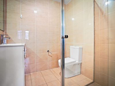 6 / 18 Lalor Road, Quakers Hill
