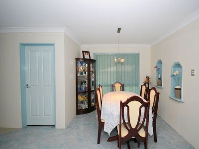 7 WILTON CLOSE, Torquay