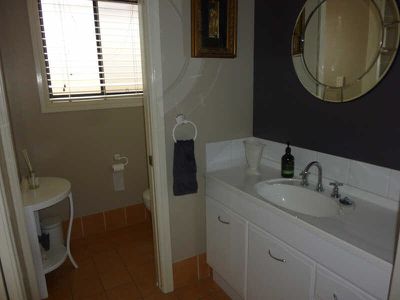 147 The Southern Parkway, Forster
