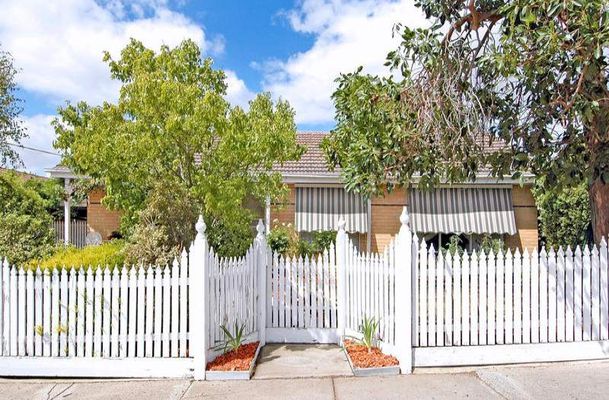 4 Second Ave, Craigieburn