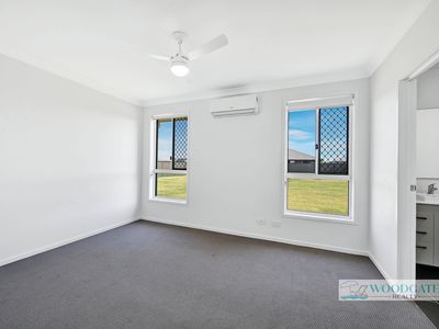 73 OCEAN VIEW DRIVE, Woodgate