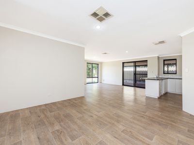 11 Carramup Circle, Port Kennedy