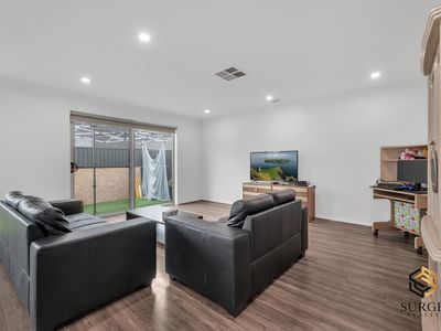 15-17 Voyage Cct, Corio