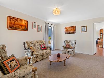 10 Resolute Avenue, Normanville