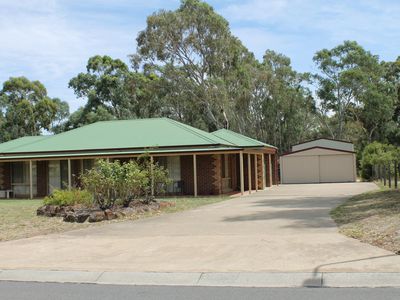 18  Wattle Drive, Heathcote