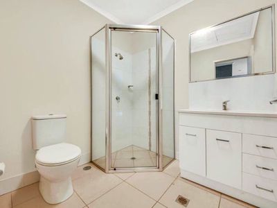 19 / 1 Collins Lane, Kin Kora