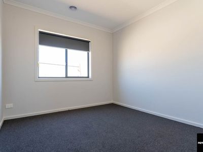 20 Ipswich Avenue, Werribee