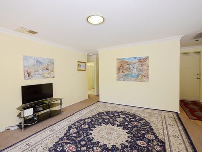 16 Burslem Drive, Thornlie