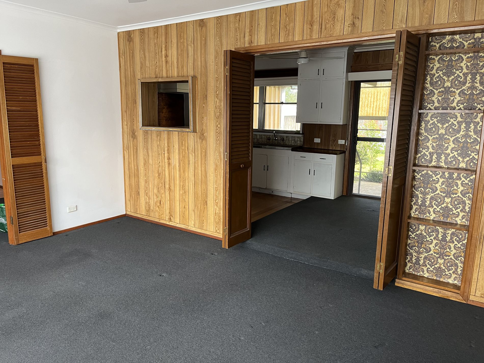 8 Olney Avenue, Thomson