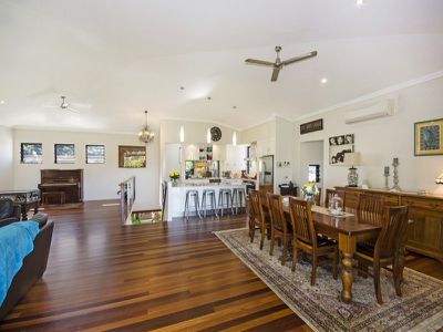 16 Riverwood Drive, Idalia