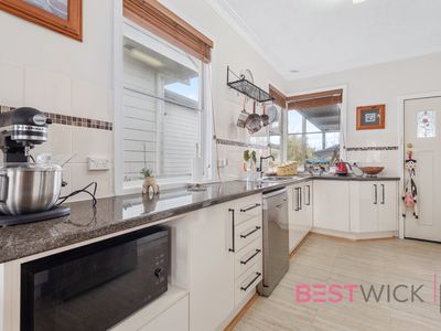 62 Rose Street, South Bathurst