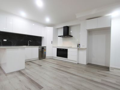1 / 48-50 Kanooka Grove, Clayton