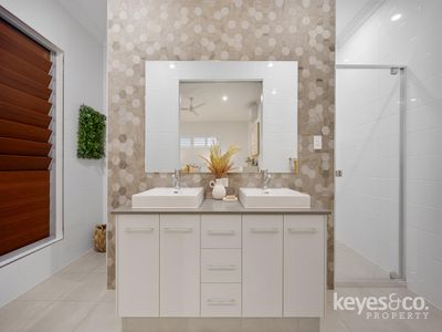 1 Sandridge Street, Jensen