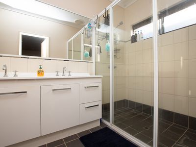 33 Minderoo Avenue, South Hedland