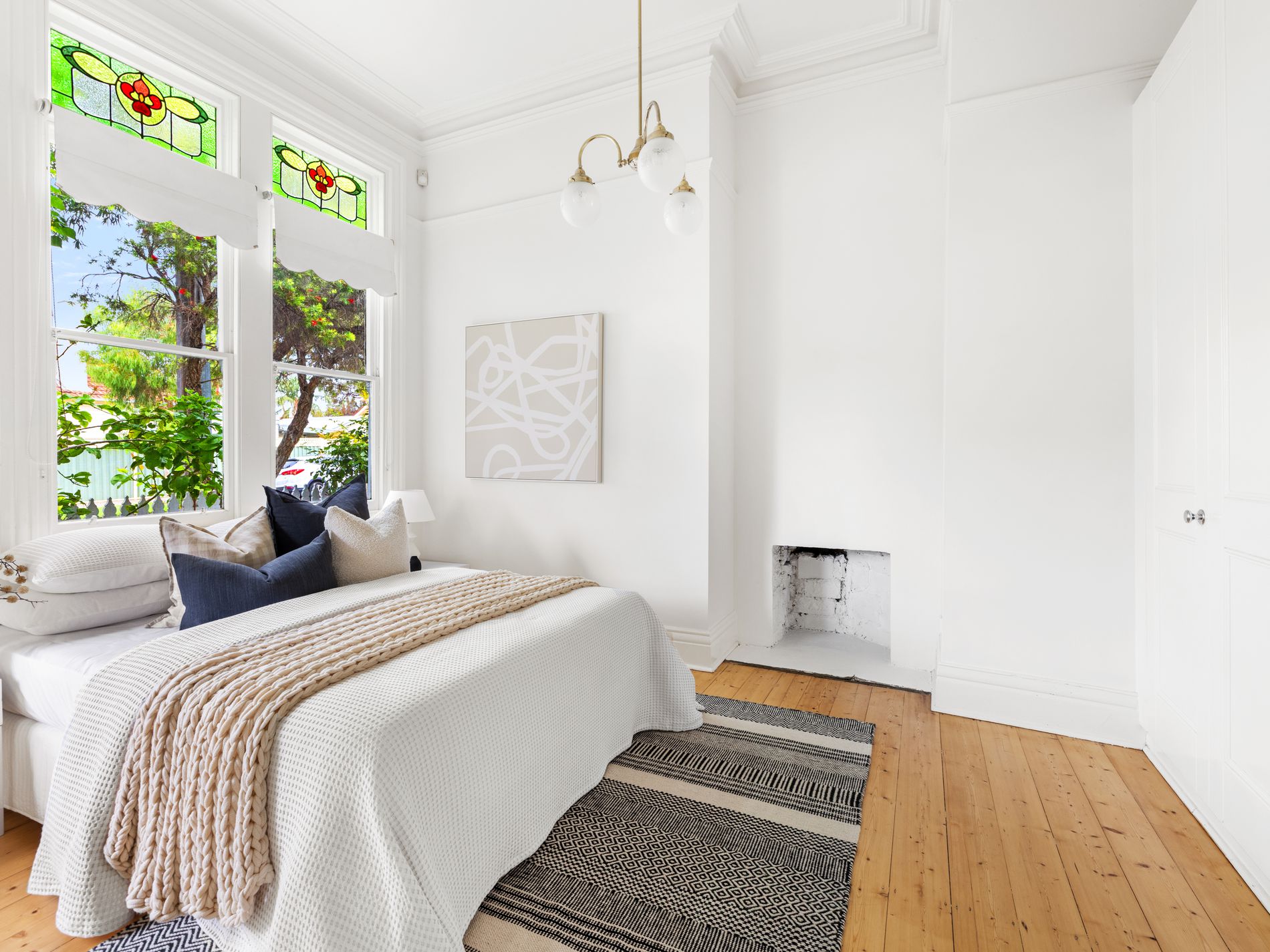 287 Douglas Parade, Newport