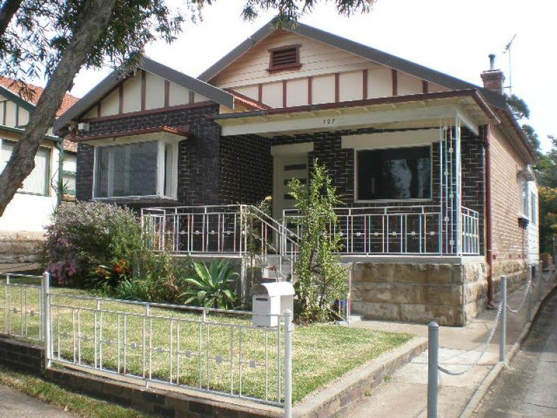 127 Dennis STREET, Lakemba