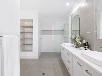 1 Freesia Court, Gumdale