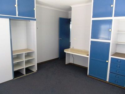 32-34 Miner Road, Longreach