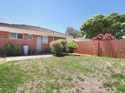 1 / 7-9 Kanimbla Road, Bicton