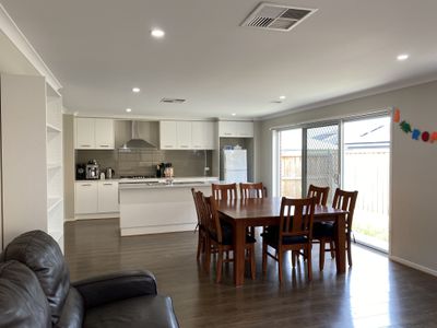 7 Assembly Street, Werribee