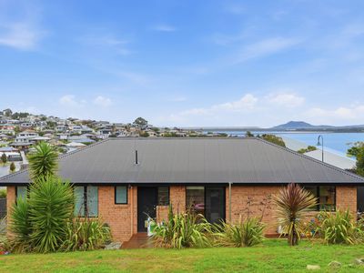 19 Lagoon View Court, Midway Point