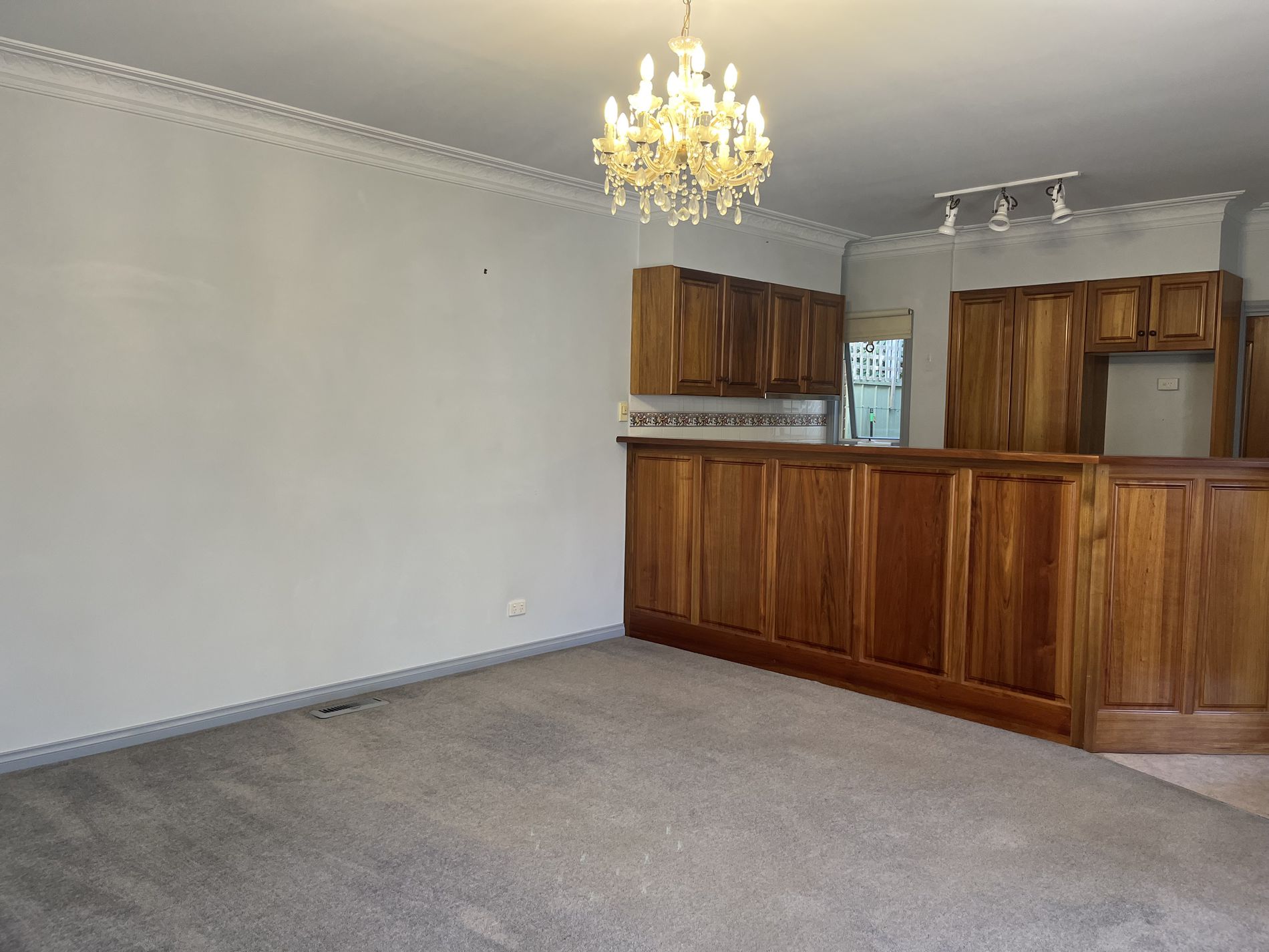 2 Sutherland Street, Geelong