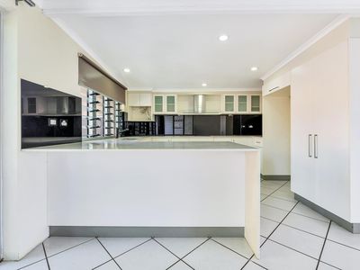 6 Sundew Court, Karama